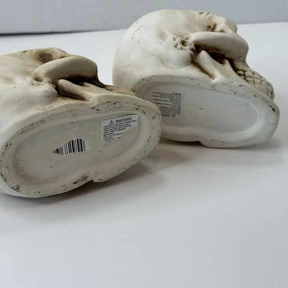 Skulls Ceramic Tea Candle Holders Set of 2 Orange/Purple Halloween Horror Goth - Picture 9 of 16